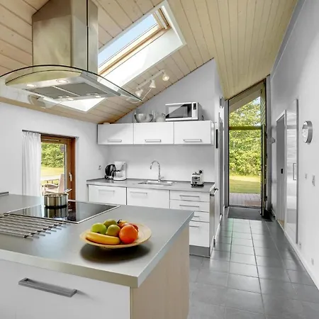 Beautiful Home In Otterup With Sauna 펜션 *