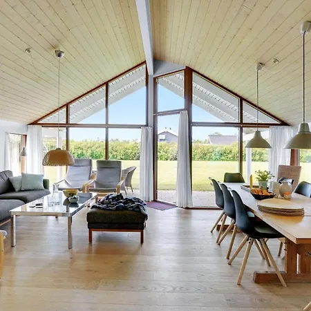 펜션 Beautiful Home In Otterup With Sauna Otterup